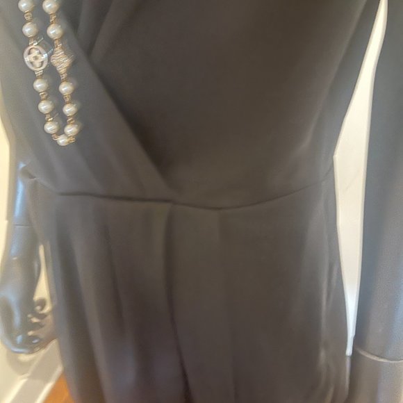 Collette's Closet | Sleek, Sexy, Classy Black Cocktail Dress (Never Worn) - Picture 10 of 11